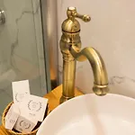 Aya Butik Hotel *