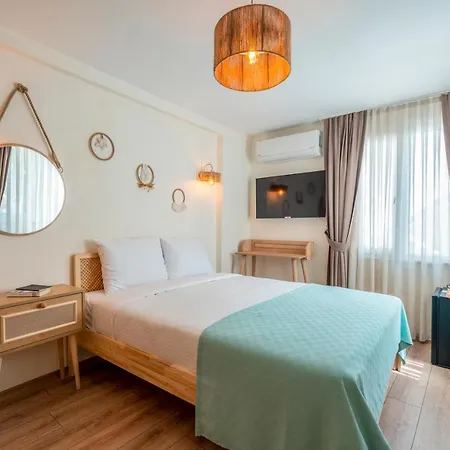 Hotel Aya Butik Prinseneilanden