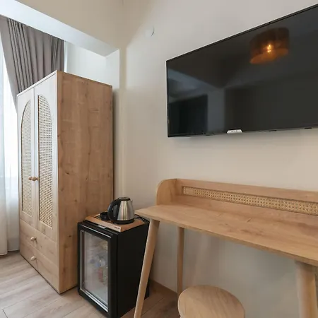 Aya Butik Hotel *