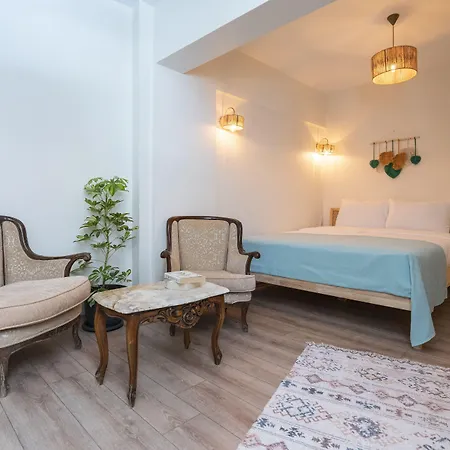 Hotel Aya Butik Prinseneilanden